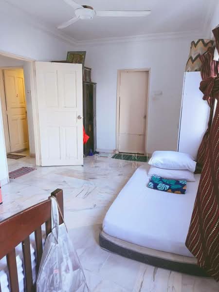 Condominium for Sale at Bukit Pandan Kondominium 2 - Noraini Dahan - Bedroom - PropertyGuru.com.my