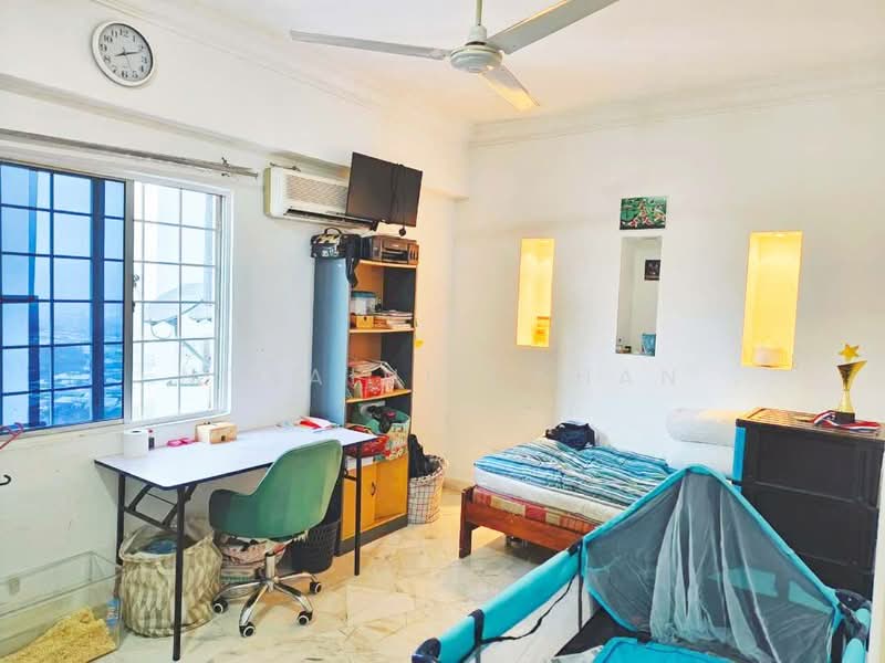Condominium for Sale at Bukit Pandan Kondominium 2 - Noraini Dahan - Bedroom - PropertyGuru.com.my