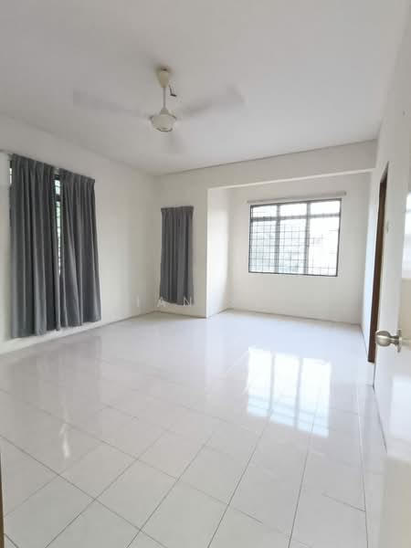 2-storey Terraced House for Rent in Klang (Selangor) - Lian See - Living Room - PropertyGuru.com.my