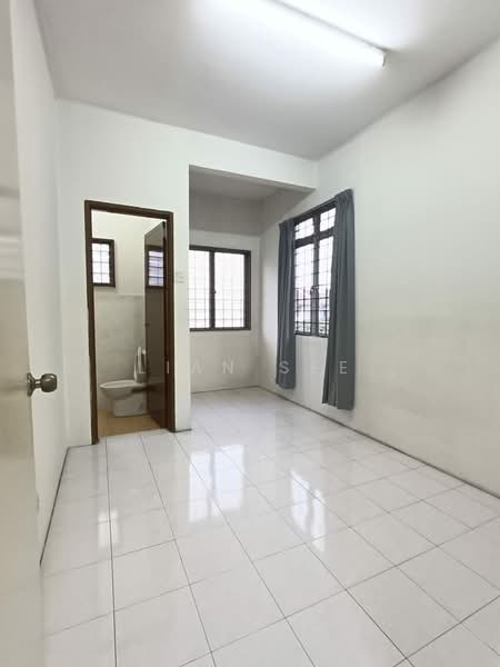 2-storey Terraced House for Rent in Klang (Selangor) - Lian See - Bathroom - PropertyGuru.com.my