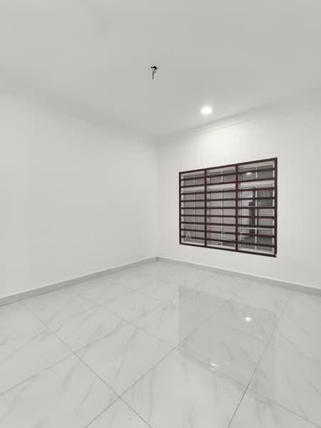 1-storey Terraced House for Sale in Taman Johor Jaya (Johor Bahru) - Melinda Ee - Interior - PropertyGuru.com.my