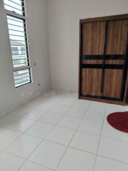 2-storey Terraced House for Rent in Puncak Alam (Selangor) - Apple Chang - Bedroom - PropertyGuru.com.my
