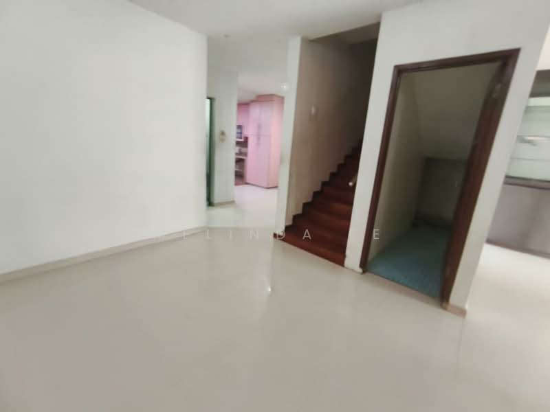 2-storey Terraced House for Sale in Taman Ungku Tun Aminah (Skudai) - Melinda Ee - Living Room - PropertyGuru.com.my
