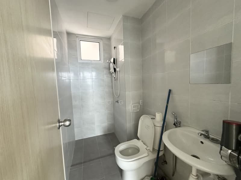 Condominium for Sale at i-Santorini - Minggie . - Bathroom - PropertyGuru.com.my