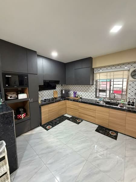 Rumah Teres 2 Tingkat untuk Dijual di Taman Bukit Gemilang (Skudai) - Melinda Ee - Kitchen - PropertyGuru.com.my