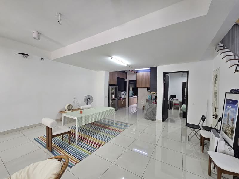 2-storey Terraced House for Sale in Bukit Jelutong (Shah Alam) - Winny Su - Living Room - PropertyGuru.com.my