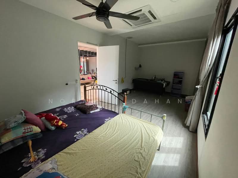 Bungalow for Sale in Taman Sri Rawang (Rawang) - Noraini Dahan - Bedroom - PropertyGuru.com.my