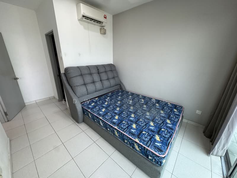 Servis Apartment untuk Disewa di The Zizz @ Damansara North - Edwin Wong - Bedroom - PropertyGuru.com.my