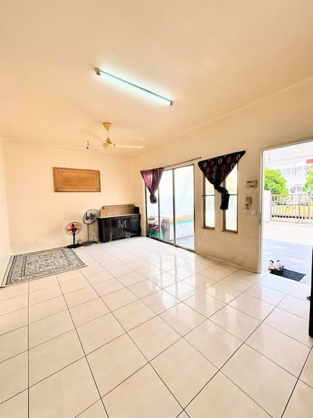 Rumah Teres 2 Tingkat untuk Dijual di Setia Indah (Setia Alam) - Muhd Khairulnawawi Kamaruddin - PropertyGuru.com.my