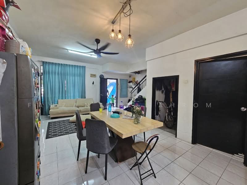 2-storey Terraced House for Sale in Bandar Saujana Putra (Tanjong Duabelas) - Fauzan bin Sahrom - PropertyGuru.com.my