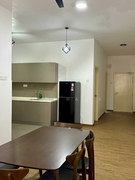 Condominium for Rent at Lakefront Homes - Siti Haila - Kitchen - PropertyGuru.com.my