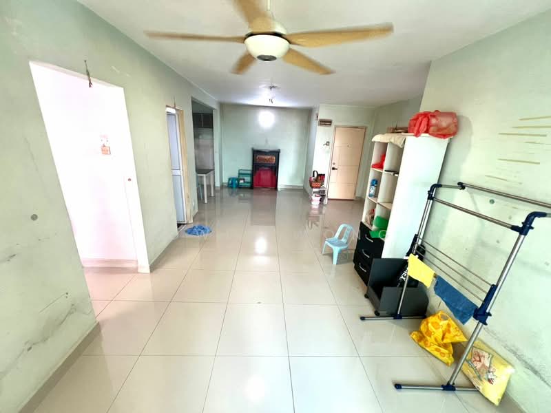 Kondominium untuk Dijual di Magna Ville - Edwin Wong - Living Room - PropertyGuru.com.my