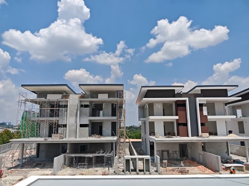 Semi-Detached House for Sale in Bandar Bukit Puchong (Puchong) - Jeff Tan - Exterior - PropertyGuru.com.my