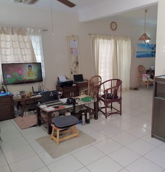 Semi-Detached House for Sale in Taman Bukit Serdang (Seri Kembangan) - Catherine Yap - PropertyGuru.com.my