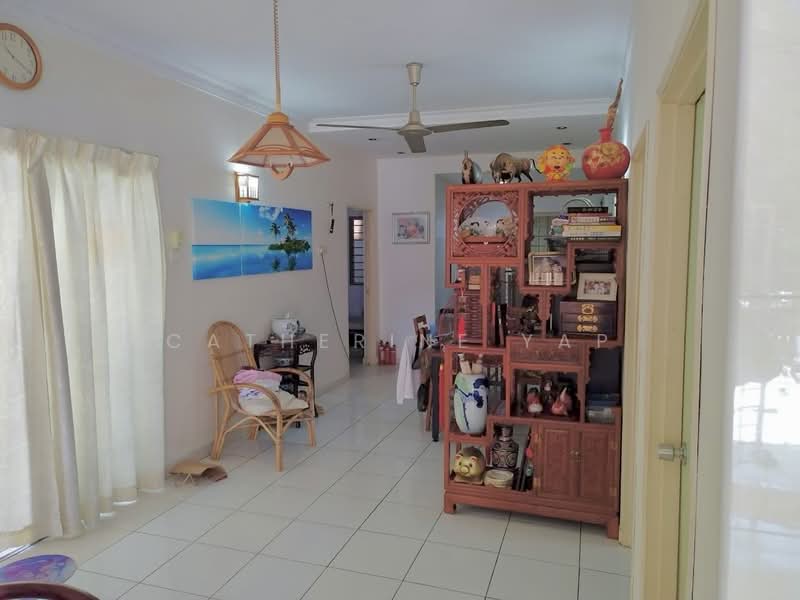 Semi-Detached House for Sale in Taman Bukit Serdang (Seri Kembangan) - Catherine Yap - PropertyGuru.com.my