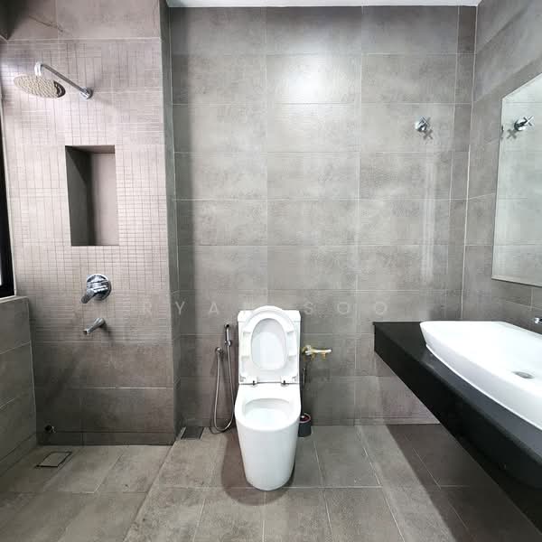 Rumah Teres 2 Tingkat untuk Dijual di Taman Bukit Subang (Shah Alam) - Ryan Soo - PropertyGuru.com.my