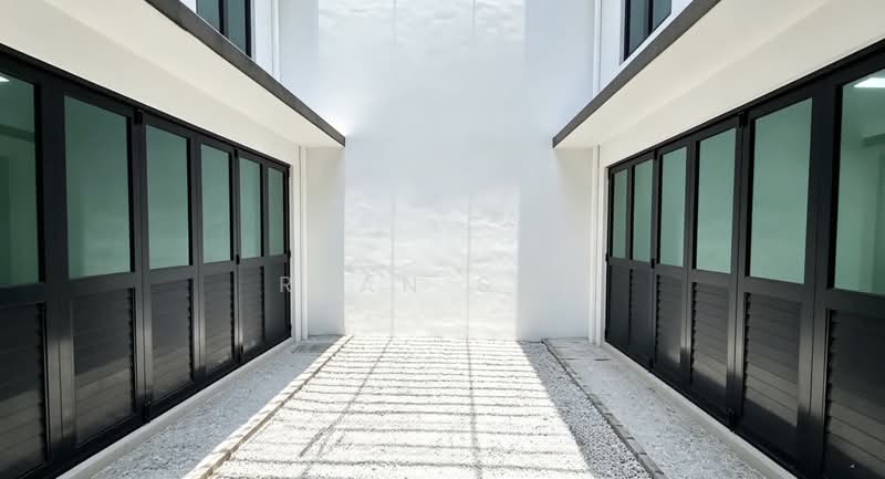 Rumah Teres 2 Tingkat untuk Dijual di Taman Bukit Subang (Shah Alam) - Ryan Soo - PropertyGuru.com.my