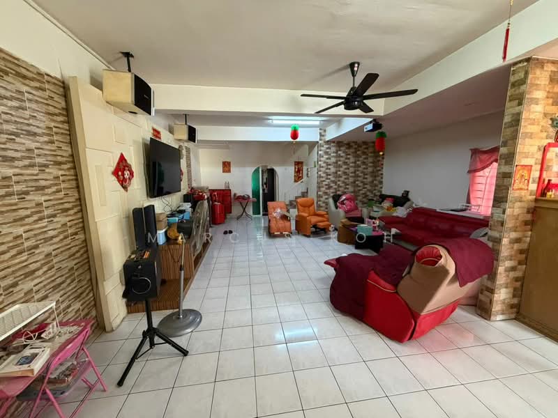 2-storey Terraced House for Rent in Taman Wangsa Permai (Kepong) - Marcus Koh - Living Room - PropertyGuru.com.my