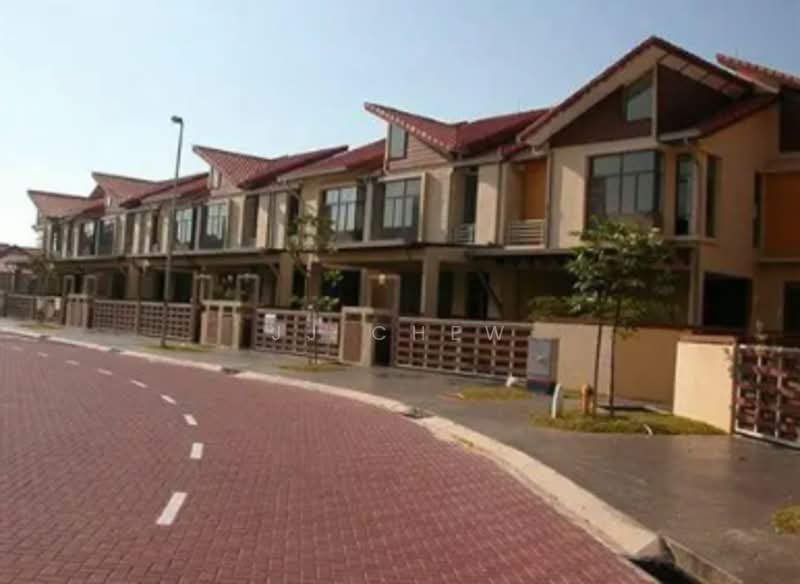 Rumah Berkembar untuk Dijual di Seksyen 13 (Shah Alam) - JJ Chew - Exterior - PropertyGuru.com.my