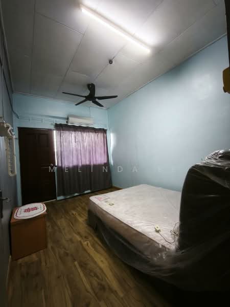 2-storey Terraced House for Sale in Taman Kemang (Kota Tinggi) - Melinda Ee - Bedroom - PropertyGuru.com.my