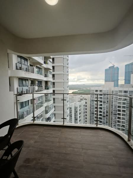 Condominium for Rent at Amberside @ Country Garden Danga Bay - Nick Low - Balcony - PropertyGuru.com.my