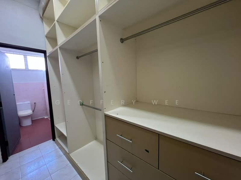 2-storey Terraced House for Rent in Taman Merdeka (Batu Berendam) - Geoffery Wee - Bathroom - PropertyGuru.com.my
