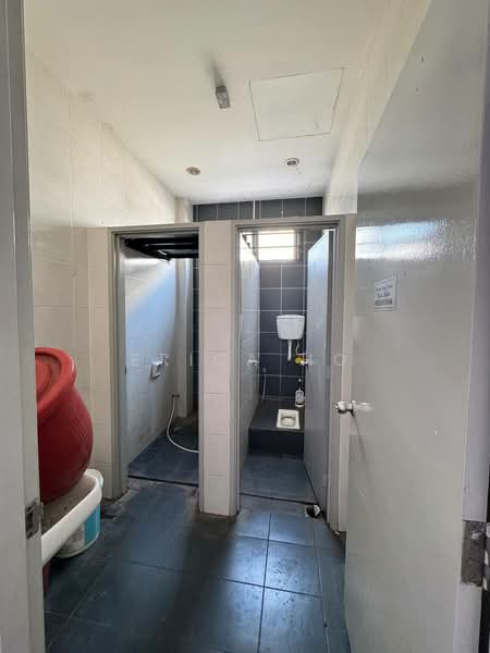 Kilang untuk Disewa di Iskandar Puteri (Nusajaya) (Johor) - Erica Ho - Bathroom - PropertyGuru.com.my
