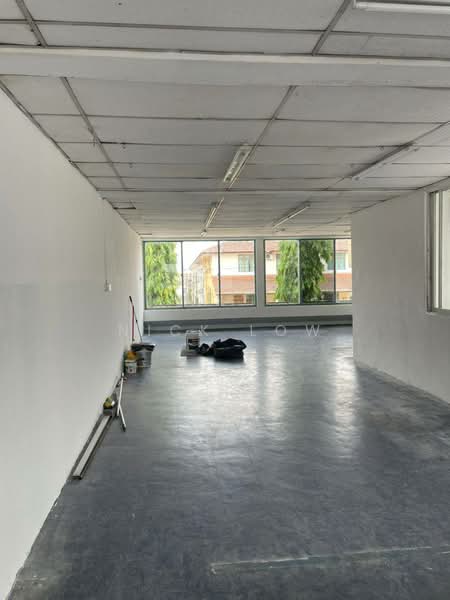 Shop for Rent in Taman Ungku Tun Aminah (Skudai) - Nick Low - Interior - PropertyGuru.com.my