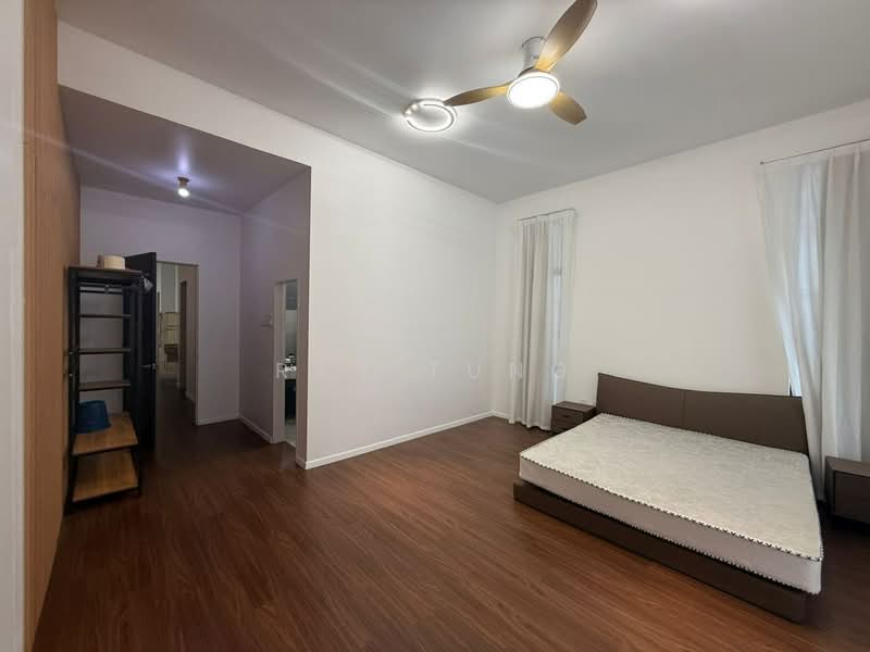 Cluster House for Rent in Taman Gaya (Ulu Tiram) - Ray Tung - PropertyGuru.com.my