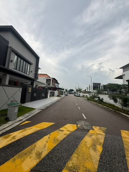 Cluster House for Rent in Taman Gaya (Ulu Tiram) - Ray Tung - PropertyGuru.com.my