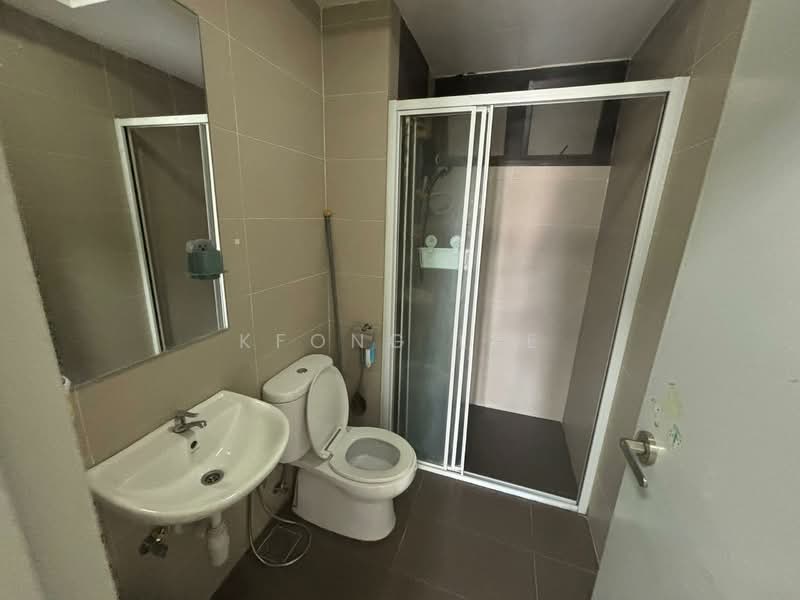 Service Residence for Rent at Glomac Centro Service Apartment - Kfong Lee - Bathroom - PropertyGuru.com.my