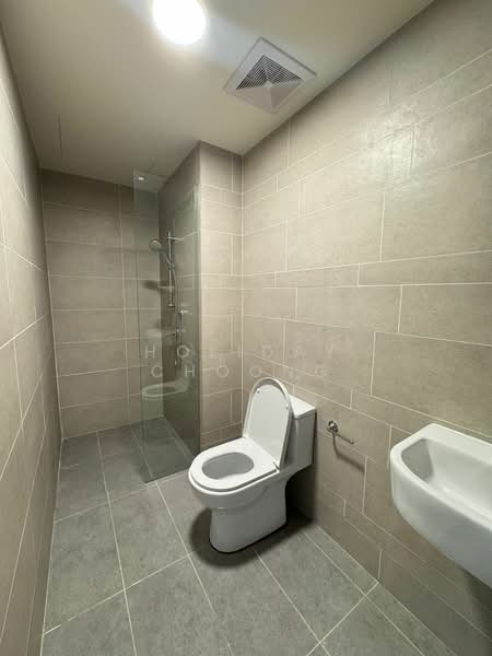 Service Residence for Rent at 8th & Stellar - Holiday Choong - Bathroom - PropertyGuru.com.my