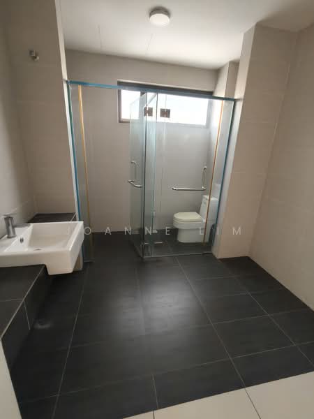 Rumah Berkembar untuk Disewa di Semenyih (Selangor) - Joanne Lim - Bathroom - PropertyGuru.com.my