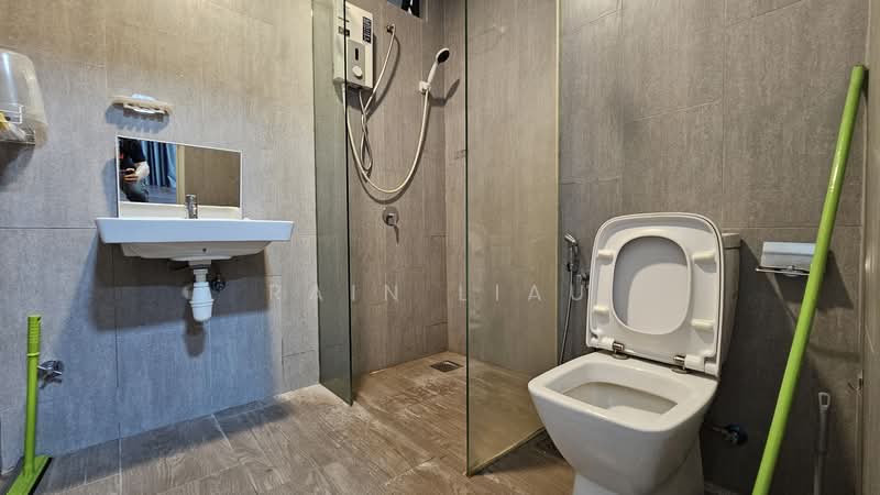 Service Residence for Rent at Geo Bukit Rimau - Rain Liau - Bathroom - PropertyGuru.com.my