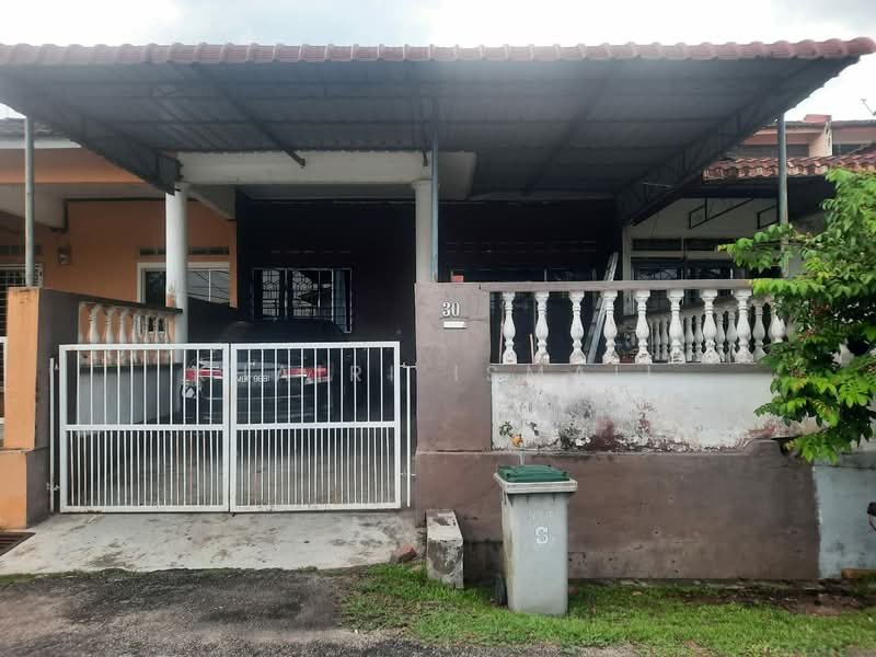 Rumah Teres 1-Tingkat untuk Dijual di Taman Harmoni (Jementah) - Khairi Ismail - Exterior - PropertyGuru.com.my