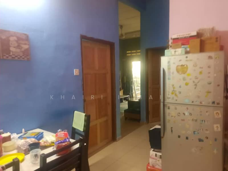 Rumah Teres 1-Tingkat untuk Dijual di Taman Harmoni (Jementah) - Khairi Ismail - Interior - PropertyGuru.com.my