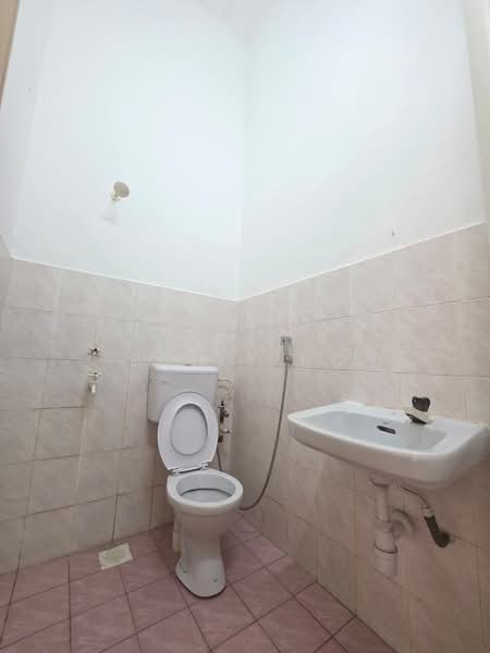 Rumah Teres 1 Tingkat untuk Dijual di Taman Pulai Emas (Kulai) - Betty Ng - PropertyGuru.com.my