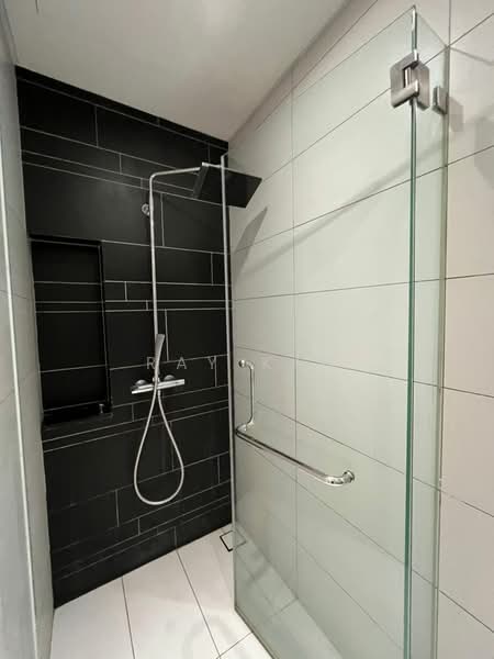 Servis Apartment untuk Disewa di Anggun Residences - Ray Kan - Bathroom - PropertyGuru.com.my