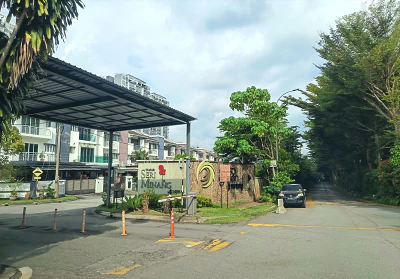 Rumah Teres 2.5 Tingkat untuk Dijual di Taman Seri Minang (Cheras) - Amy Hong - Exterior - PropertyGuru.com.my