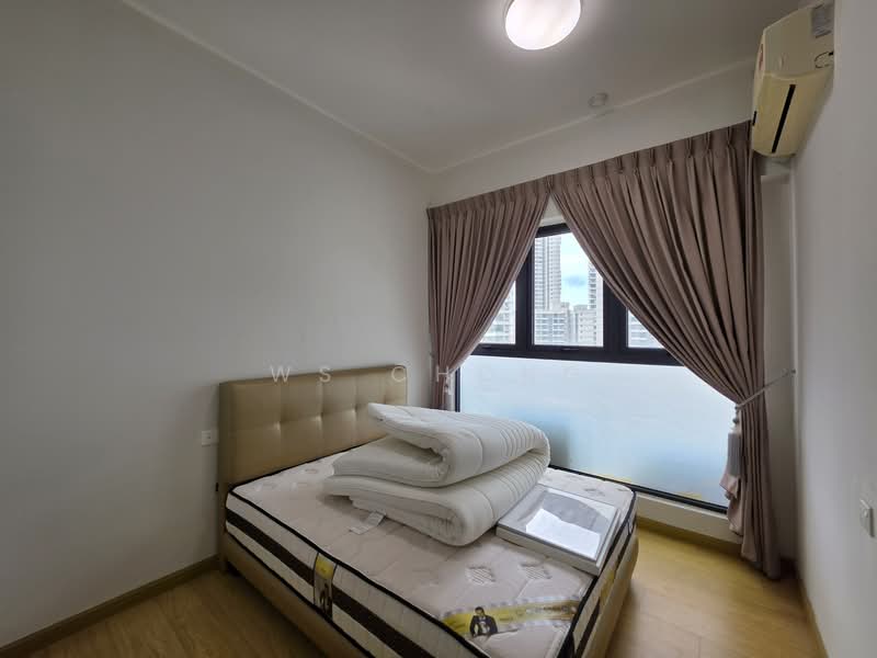 Condominium for Rent at Amberside @ Country Garden Danga Bay - Ws Chong - Bedroom - PropertyGuru.com.my
