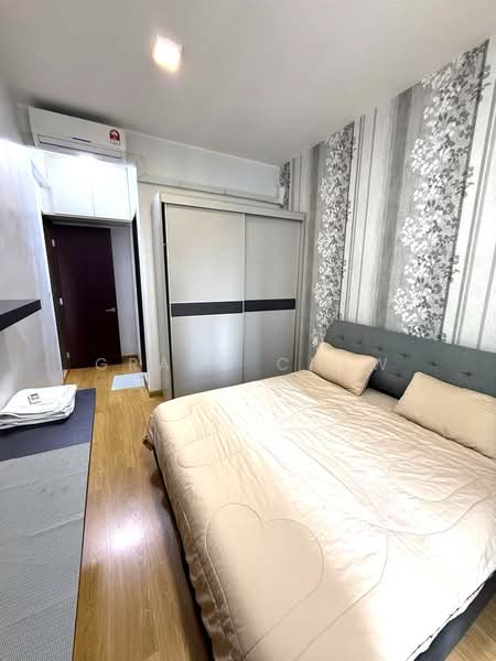 Pangsapuri untuk Dijual di Amberside @ Country Garden Danga Bay - Grace Chew - Bedroom - PropertyGuru.com.my