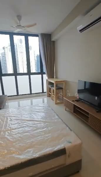 Servis Apartment untuk Dijual di Majestic Residence - Gigi Yong - Living Room - PropertyGuru.com.my