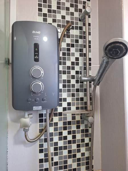 Pangsapuri untuk Dijual di Cahaya Villa Residence - Lily Siow - Bathroom - PropertyGuru.com.my