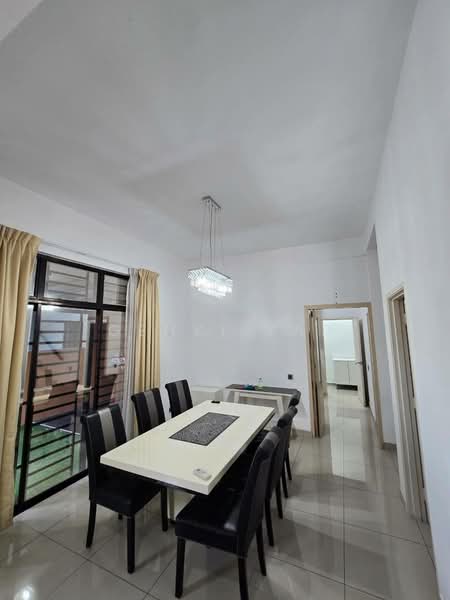 Rumah Kluster untuk Dijual di Taman Setia Indah (Tebrau) - Genki Yap - Dining Room - PropertyGuru.com.my
