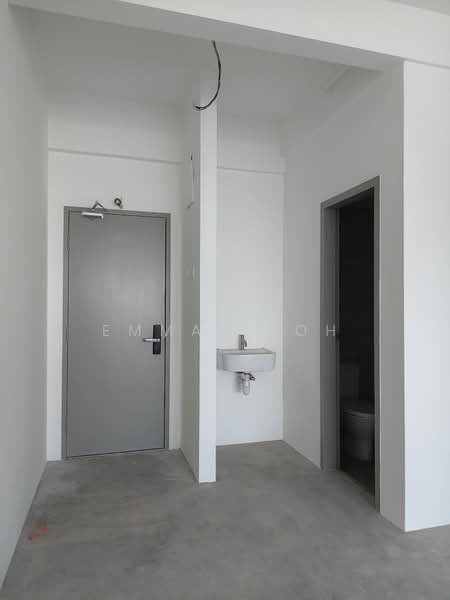 Office for Rent in Bukit Dumbar (Jelutong) - Emma Yeoh - Bathroom - PropertyGuru.com.my