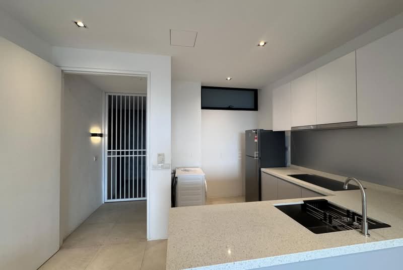 Kediaman Servis untuk Dijual di Lumi Tropicana Serviced Residence - Ivan Lee - Kitchen - PropertyGuru.com.my