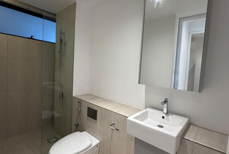 Kediaman Servis untuk Dijual di Lumi Tropicana Serviced Residence - Ivan Lee - Bathroom - PropertyGuru.com.my