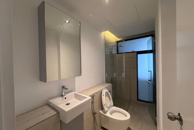 Kediaman Servis untuk Dijual di Lumi Tropicana Serviced Residence - Ivan Lee - Bathroom - PropertyGuru.com.my
