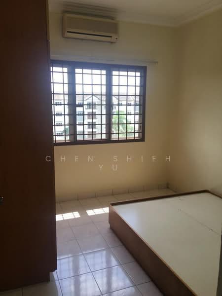 Condominium for Sale at Selesa Puteri Condominium - Chen Shieh Yu - Bedroom - PropertyGuru.com.my