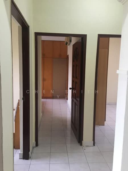 Condominium for Sale at Selesa Puteri Condominium - Chen Shieh Yu - Corridor - PropertyGuru.com.my